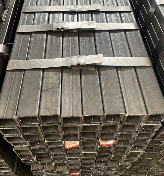 磐石工业用梯子 镀锌管焊接梯子 铁梯子方管梯